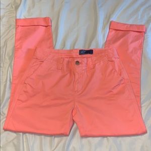 📢2 for $10 Gap Peach/pink Capri Jean